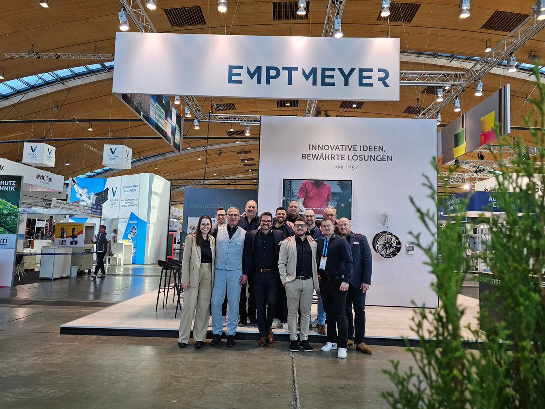 Messeteam Emptmeyer auf der PaintExpo 2026 in Karlsruhe
