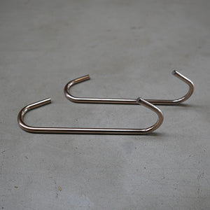 <tc>170.0 | Hooks C-form | round | 90° turned</tc>